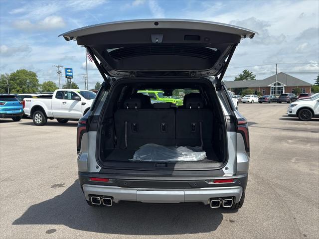 new 2025 Chevrolet Traverse car, priced at $43,144