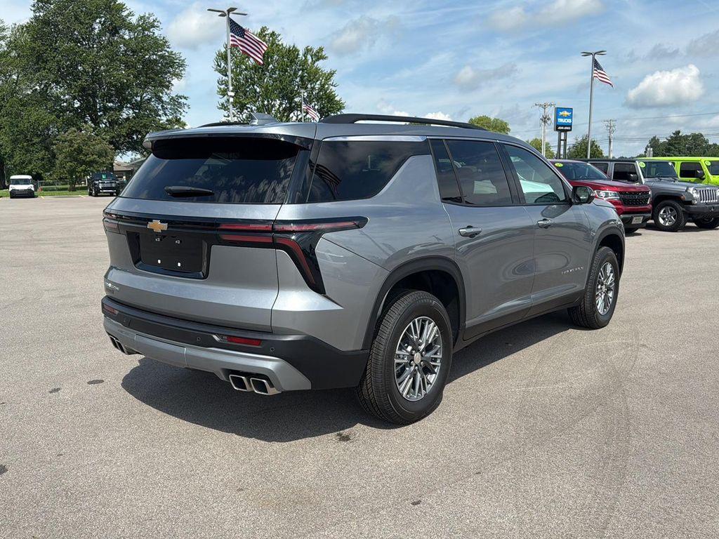 new 2025 Chevrolet Traverse car, priced at $42,644
