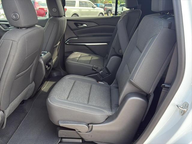 new 2025 Chevrolet Traverse car, priced at $42,695