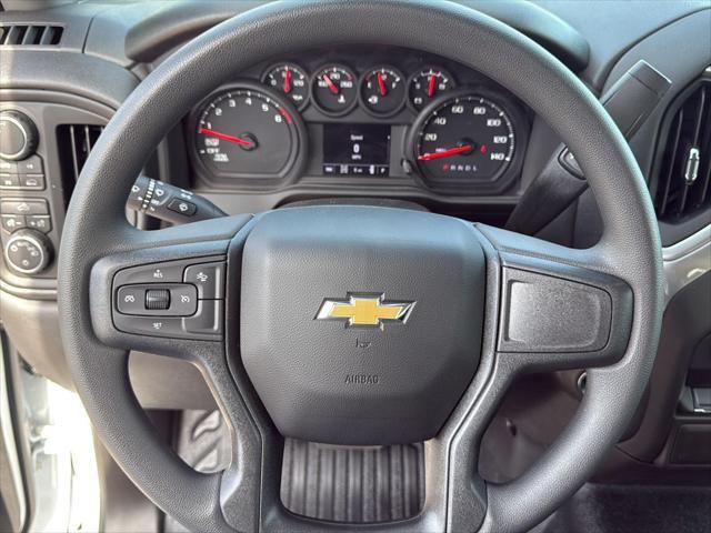 new 2025 Chevrolet Silverado 1500 car, priced at $40,105