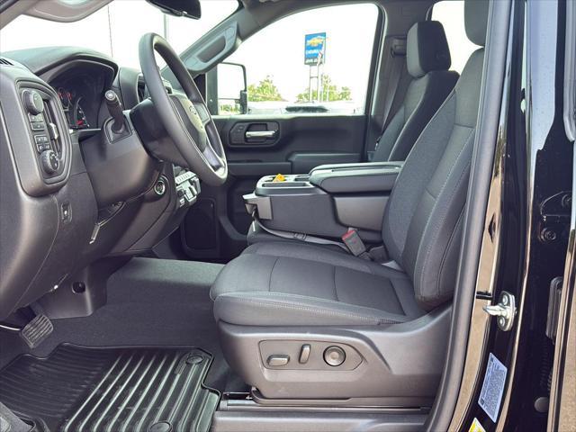 new 2025 Chevrolet Silverado 2500 car, priced at $58,905