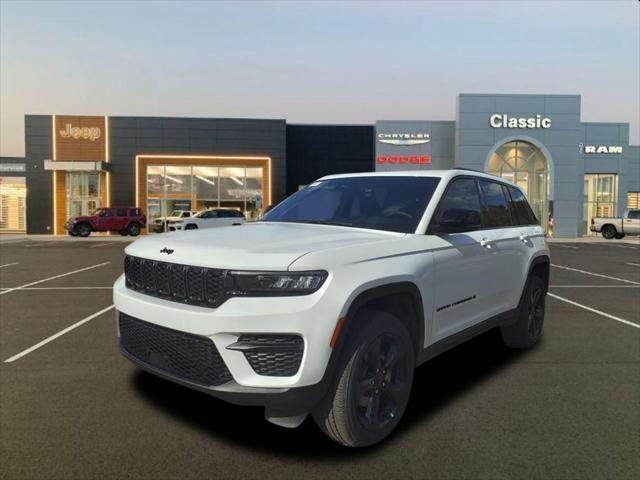 new 2025 Jeep Grand Cherokee car, priced at $43,495