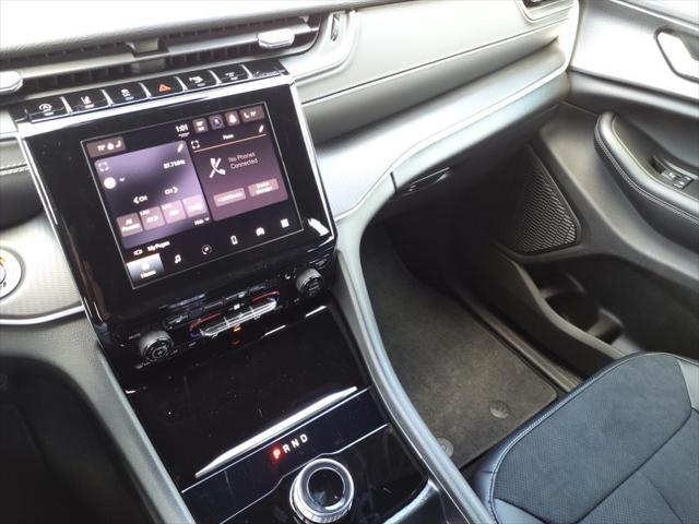 new 2025 Jeep Grand Cherokee car, priced at $44,495