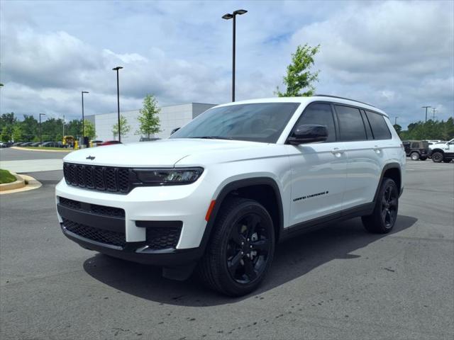 new 2025 Jeep Grand Cherokee L car, priced at $44,872
