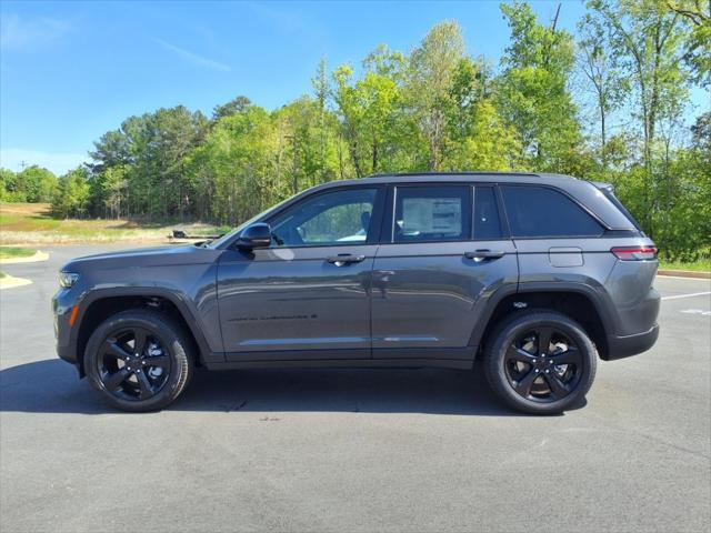 new 2025 Jeep Grand Cherokee car, priced at $49,283