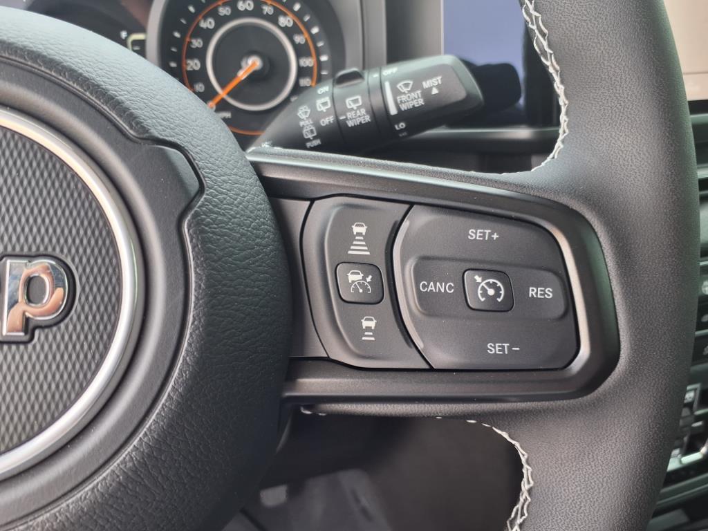 new 2025 Jeep Wrangler car, priced at $44,315