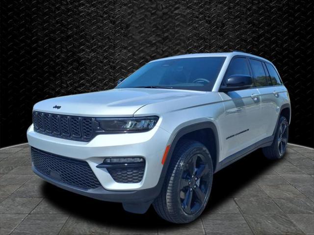 new 2025 Jeep Grand Cherokee car, priced at $49,283