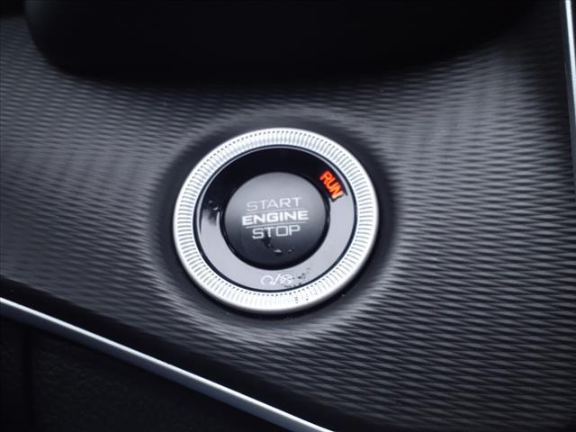 new 2025 Jeep Grand Cherokee car, priced at $38,986
