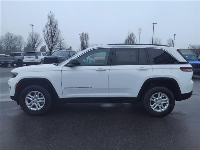 new 2025 Jeep Grand Cherokee car, priced at $38,986