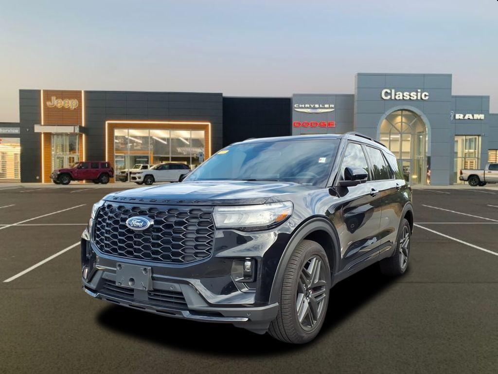 used 2025 Ford Explorer car, priced at $46,798