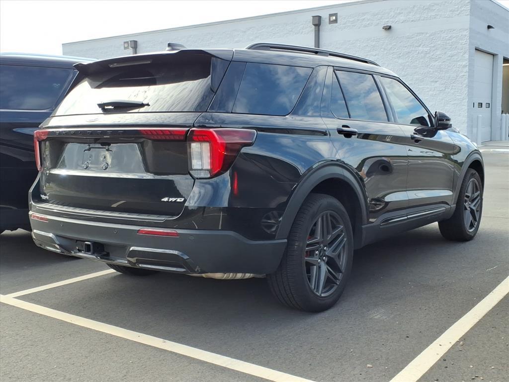 used 2025 Ford Explorer car, priced at $46,798