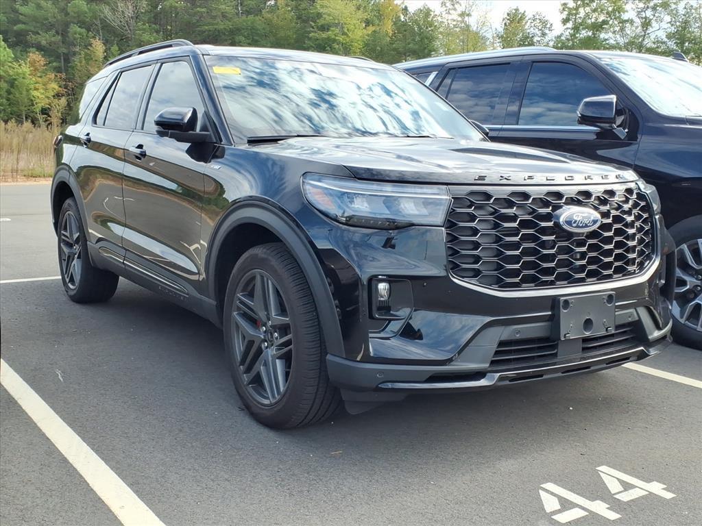used 2025 Ford Explorer car, priced at $46,798