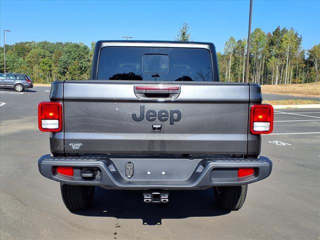 new 2024 Jeep Gladiator car, priced at $45,870