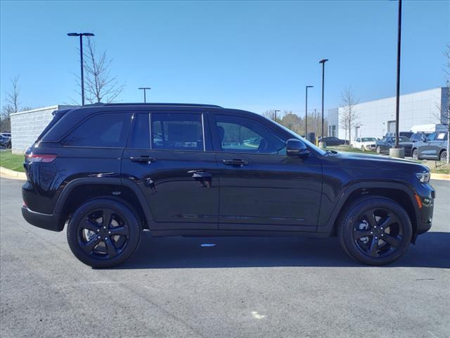 new 2025 Jeep Grand Cherokee car, priced at $52,410