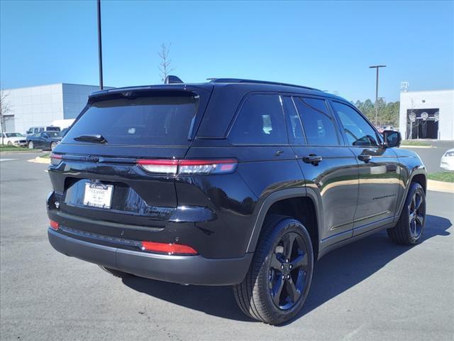 new 2025 Jeep Grand Cherokee car, priced at $52,410