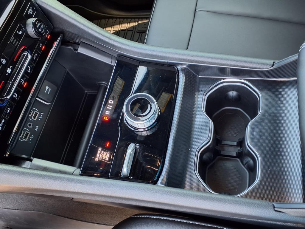 new 2025 Jeep Grand Cherokee L car, priced at $48,579