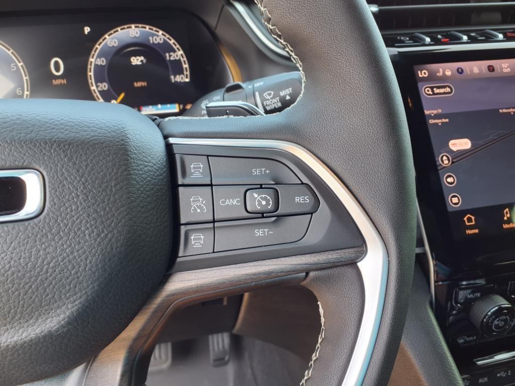 new 2025 Jeep Grand Cherokee L car, priced at $48,579