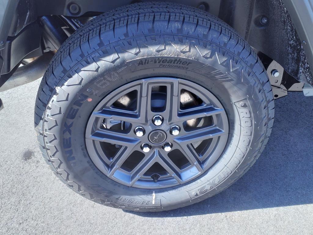 new 2025 Jeep Wrangler car, priced at $45,987