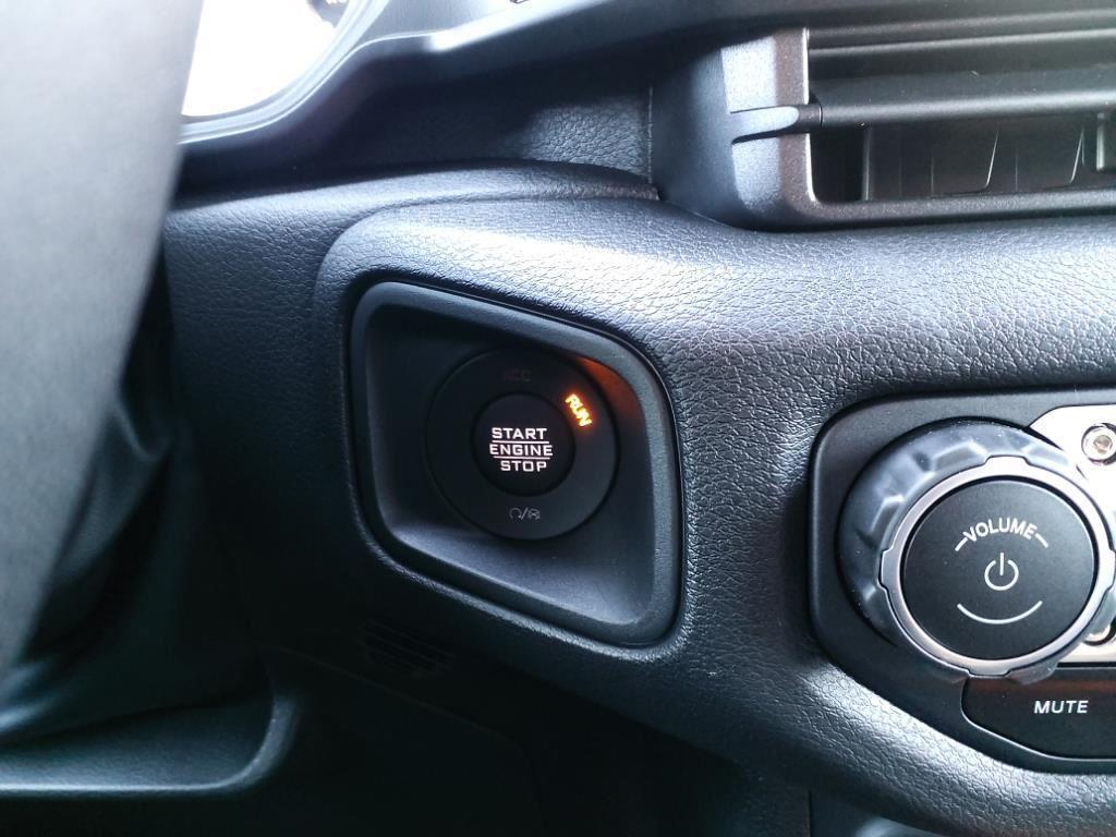 new 2025 Jeep Wrangler car, priced at $45,987
