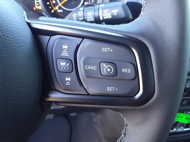 new 2025 Jeep Wrangler car, priced at $49,086
