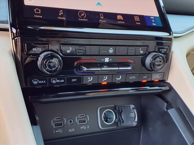 new 2025 Jeep Grand Cherokee car, priced at $48,296