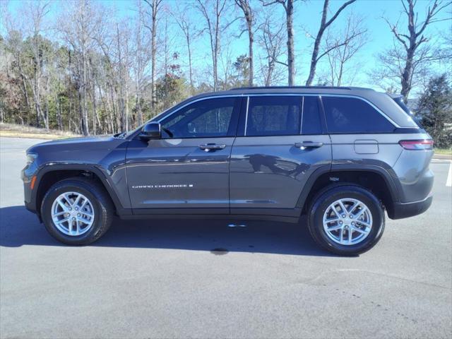new 2025 Jeep Grand Cherokee car, priced at $37,219