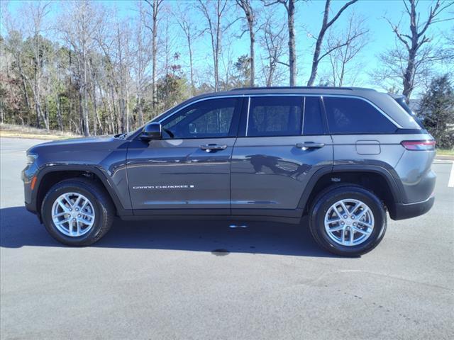 new 2025 Jeep Grand Cherokee car, priced at $40,286
