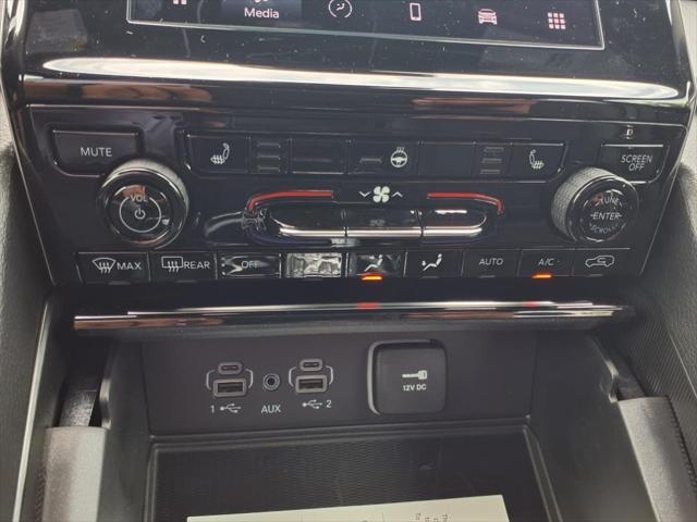 new 2025 Jeep Grand Cherokee L car, priced at $44,872