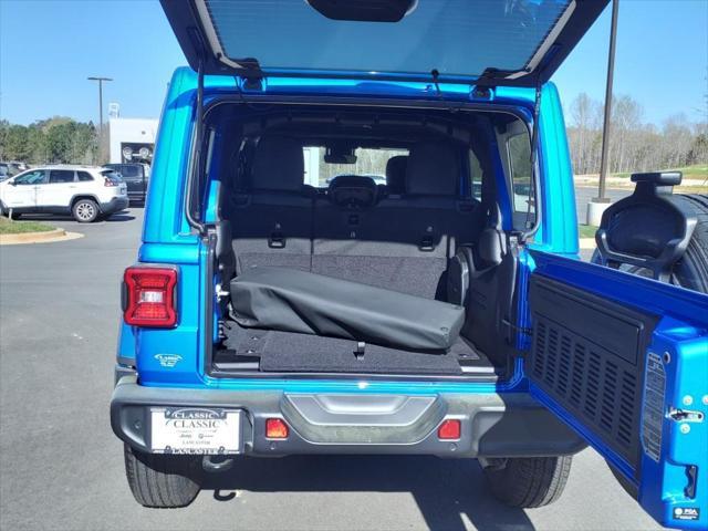 new 2025 Jeep Wrangler car, priced at $59,540
