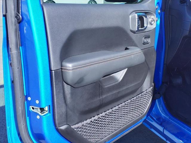 new 2025 Jeep Wrangler car, priced at $59,540