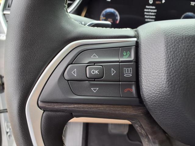 new 2025 Jeep Grand Cherokee car, priced at $47,134
