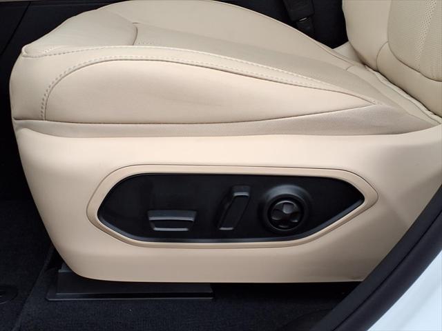 new 2025 Jeep Grand Cherokee car, priced at $47,134