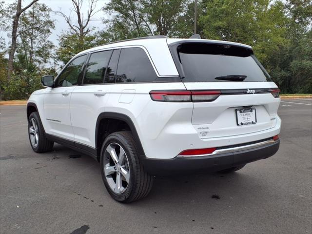 new 2025 Jeep Grand Cherokee car, priced at $47,134