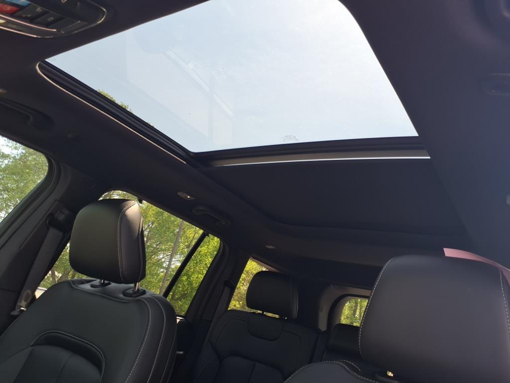 new 2025 Jeep Grand Cherokee car, priced at $46,905
