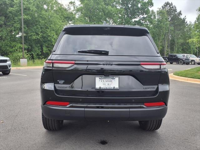new 2025 Jeep Grand Cherokee car, priced at $52,208