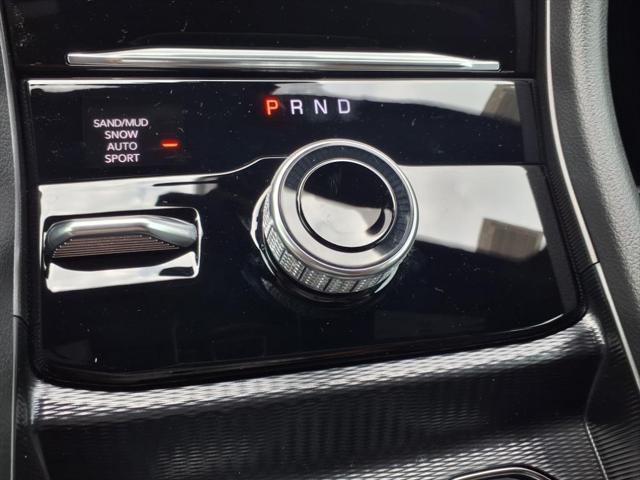 new 2025 Jeep Grand Cherokee car, priced at $52,208