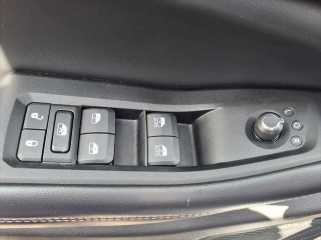 used 2023 Jeep Grand Cherokee L car, priced at $30,000