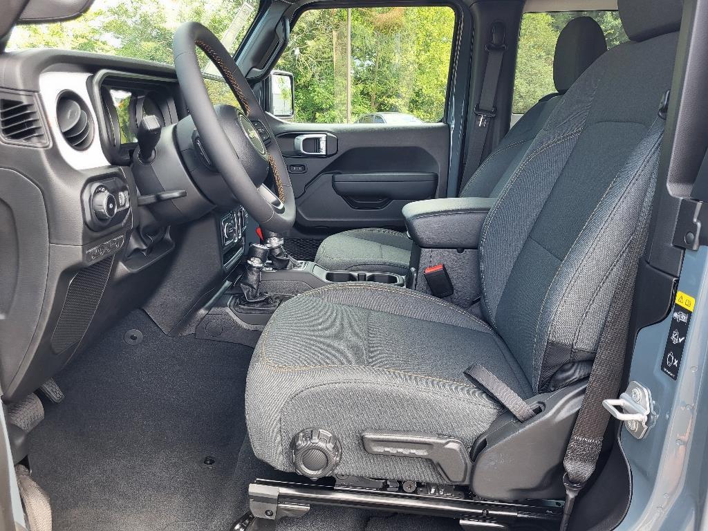 new 2024 Jeep Wrangler car, priced at $36,558