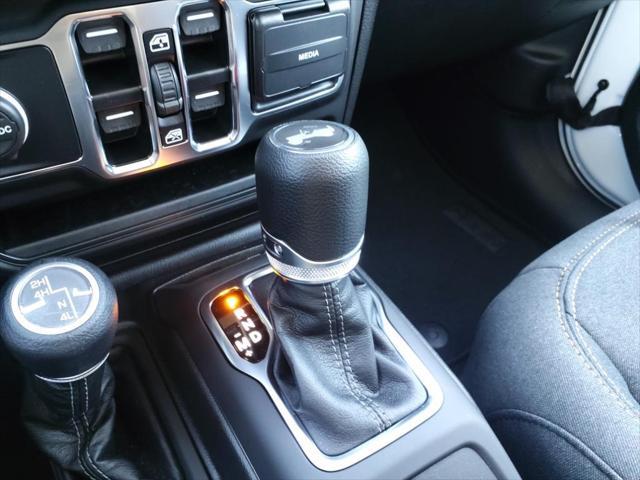 new 2025 Jeep Wrangler car, priced at $46,080