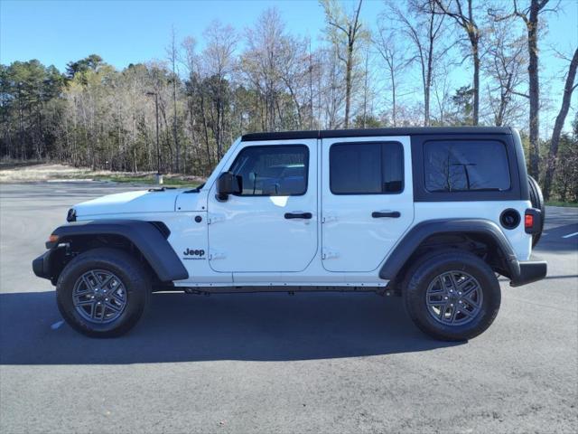 new 2025 Jeep Wrangler car, priced at $46,080