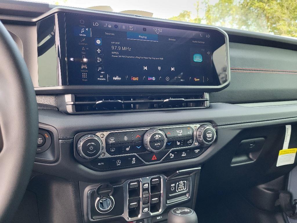new 2024 Jeep Wrangler car, priced at $68,860