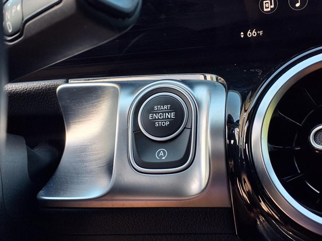 used 2023 Mercedes-Benz GLB 250 car, priced at $28,950