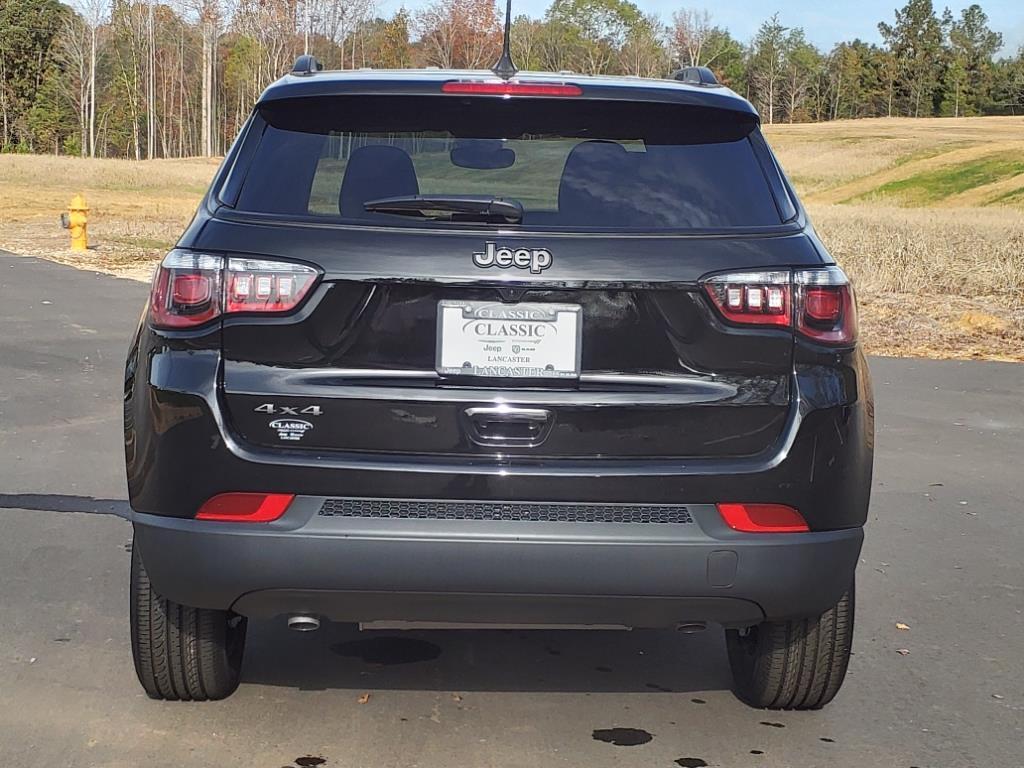 new 2025 Jeep Compass car, priced at $27,986