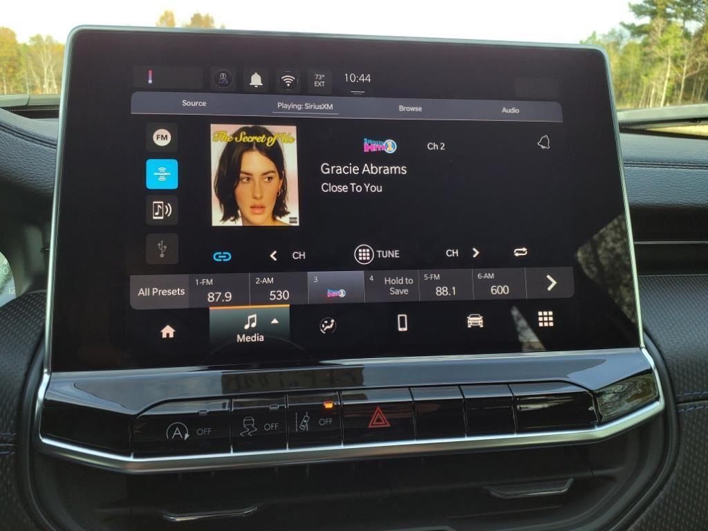 new 2025 Jeep Compass car, priced at $27,986