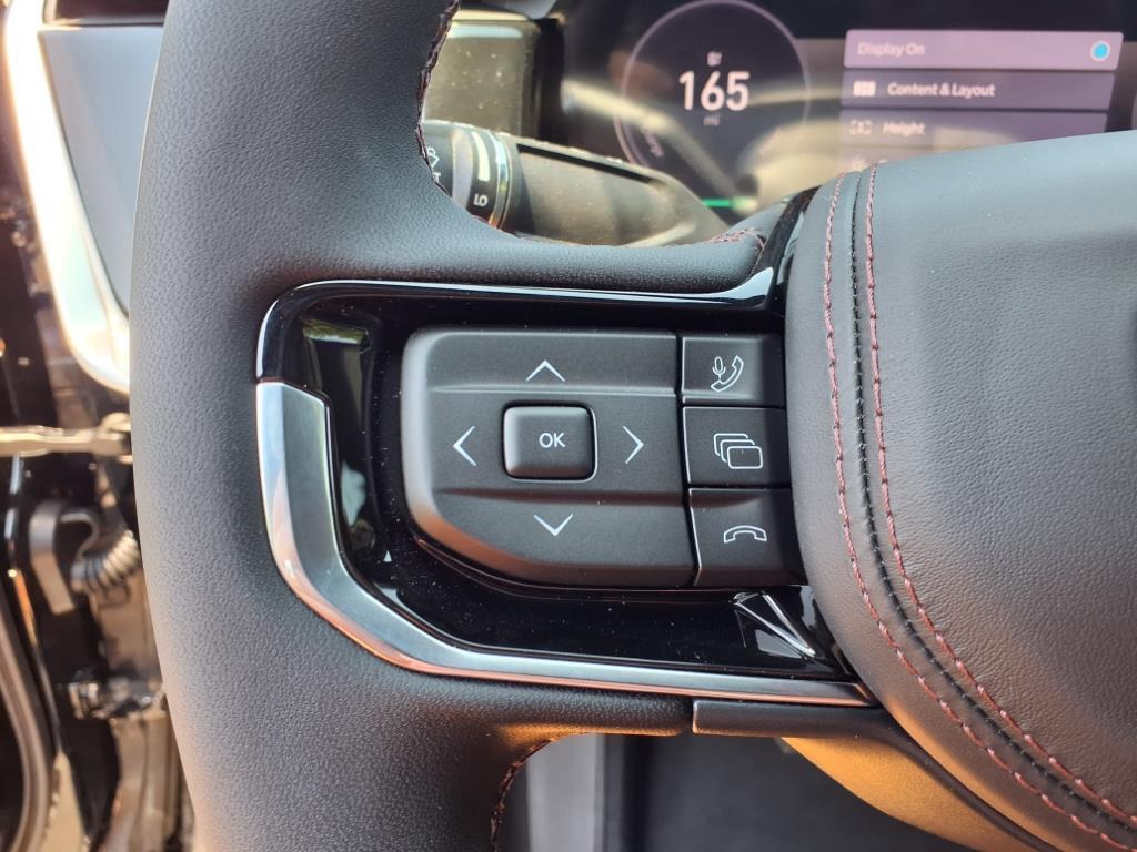 new 2025 Jeep Wagoneer S car, priced at $65,040