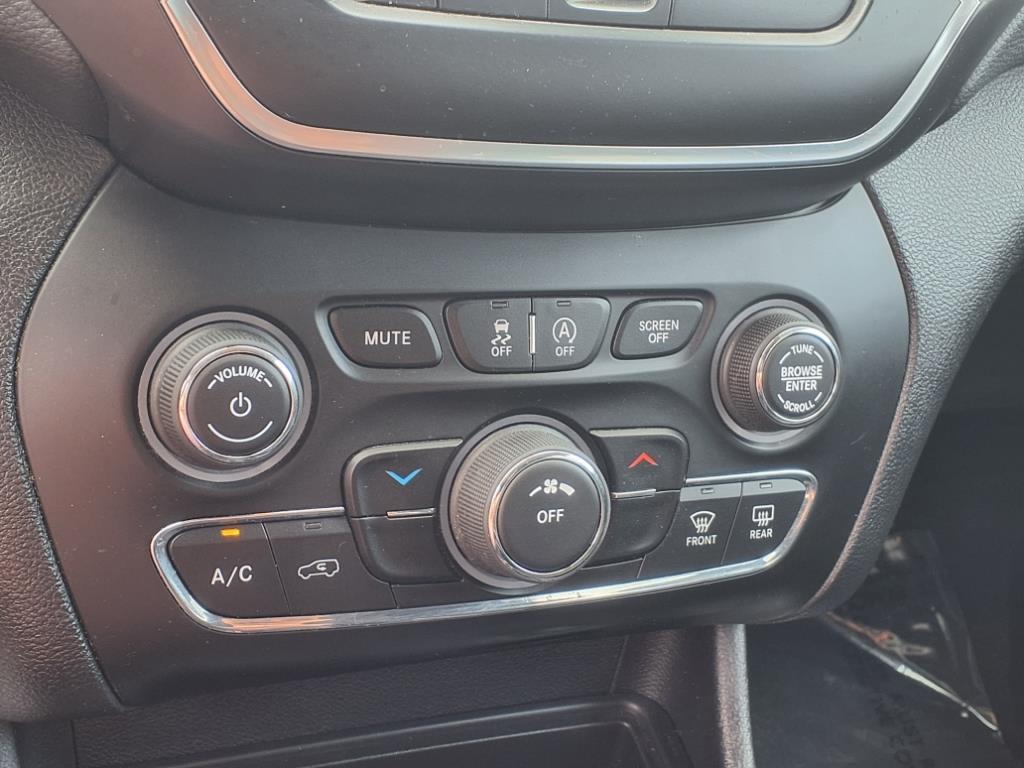 used 2019 Jeep Cherokee car, priced at $17,000