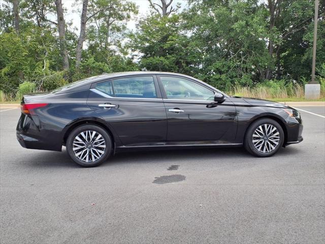 used 2023 Nissan Altima car, priced at $20,699