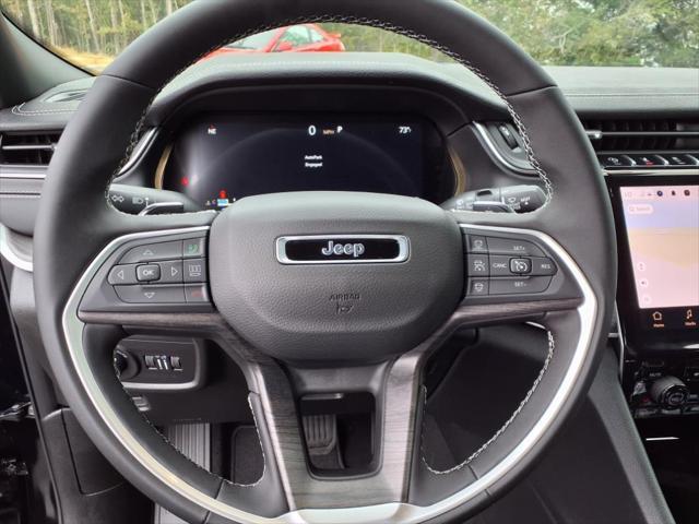 new 2025 Jeep Grand Cherokee car, priced at $48,983