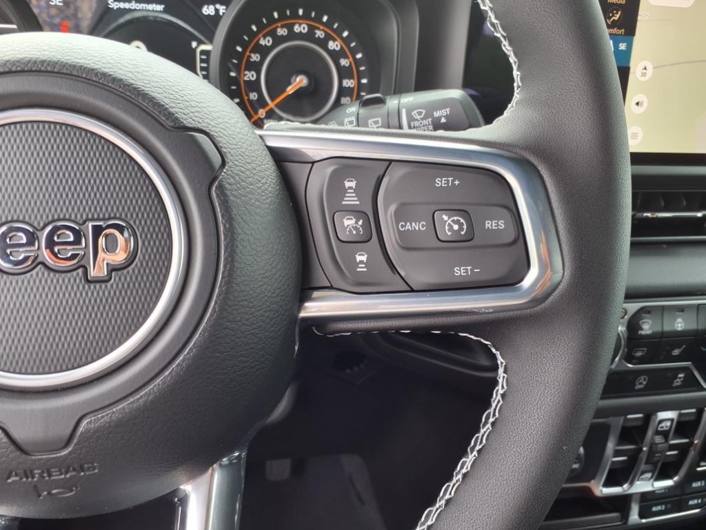 new 2025 Jeep Wrangler car, priced at $58,060
