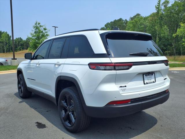 new 2025 Jeep Grand Cherokee car, priced at $50,537